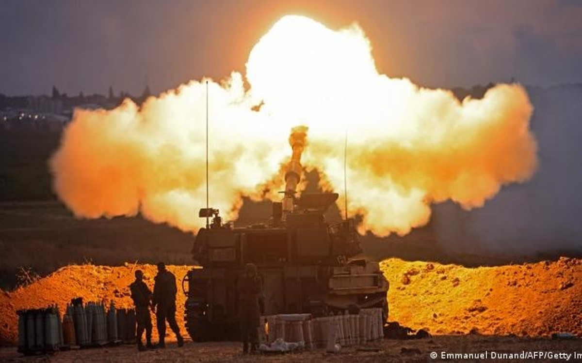 Israel pháo kích các vị trí của Hamas. Ảnh: AFP.