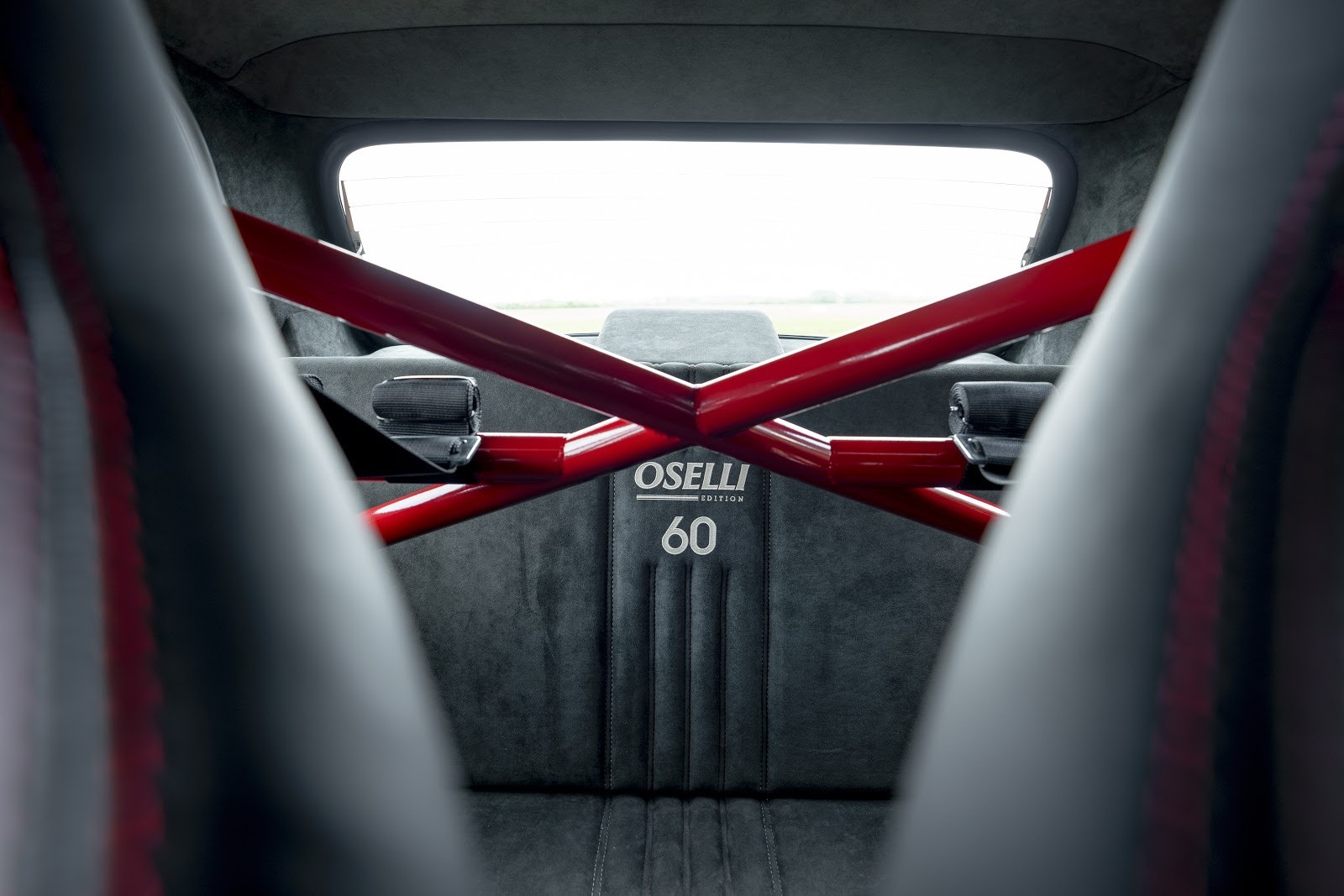 Mini Oselli Edition - xe cổ được phục chế giá hơn 100.000 USD - 14