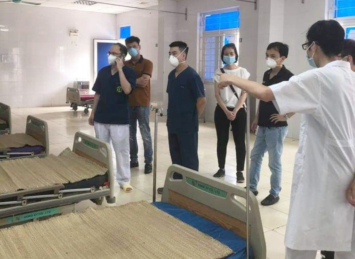 Bác sĩ ở tâm dịch: 'Điều trị ca COVID-19 nặng ở Bắc Giang áp lực hơn Đà Nẵng' - 2