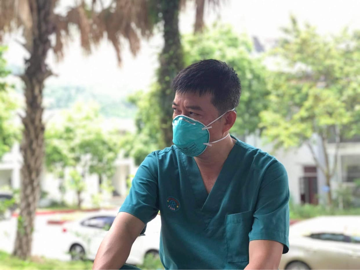 Bác sĩ ở tâm dịch: 'Điều trị ca COVID-19 nặng ở Bắc Giang áp lực hơn Đà Nẵng' - 1