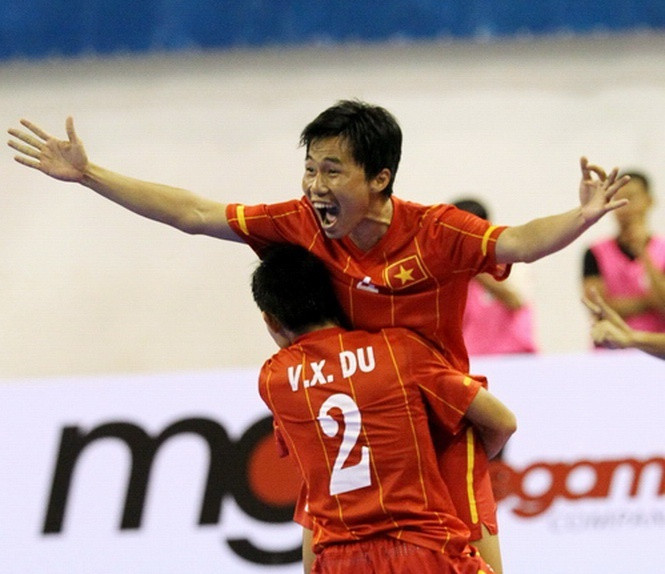 BLV Quang Tùng: Chờ trải nghiệm tuyệt vời Việt Nam đấu Brazil ở World Cup futsal - 1