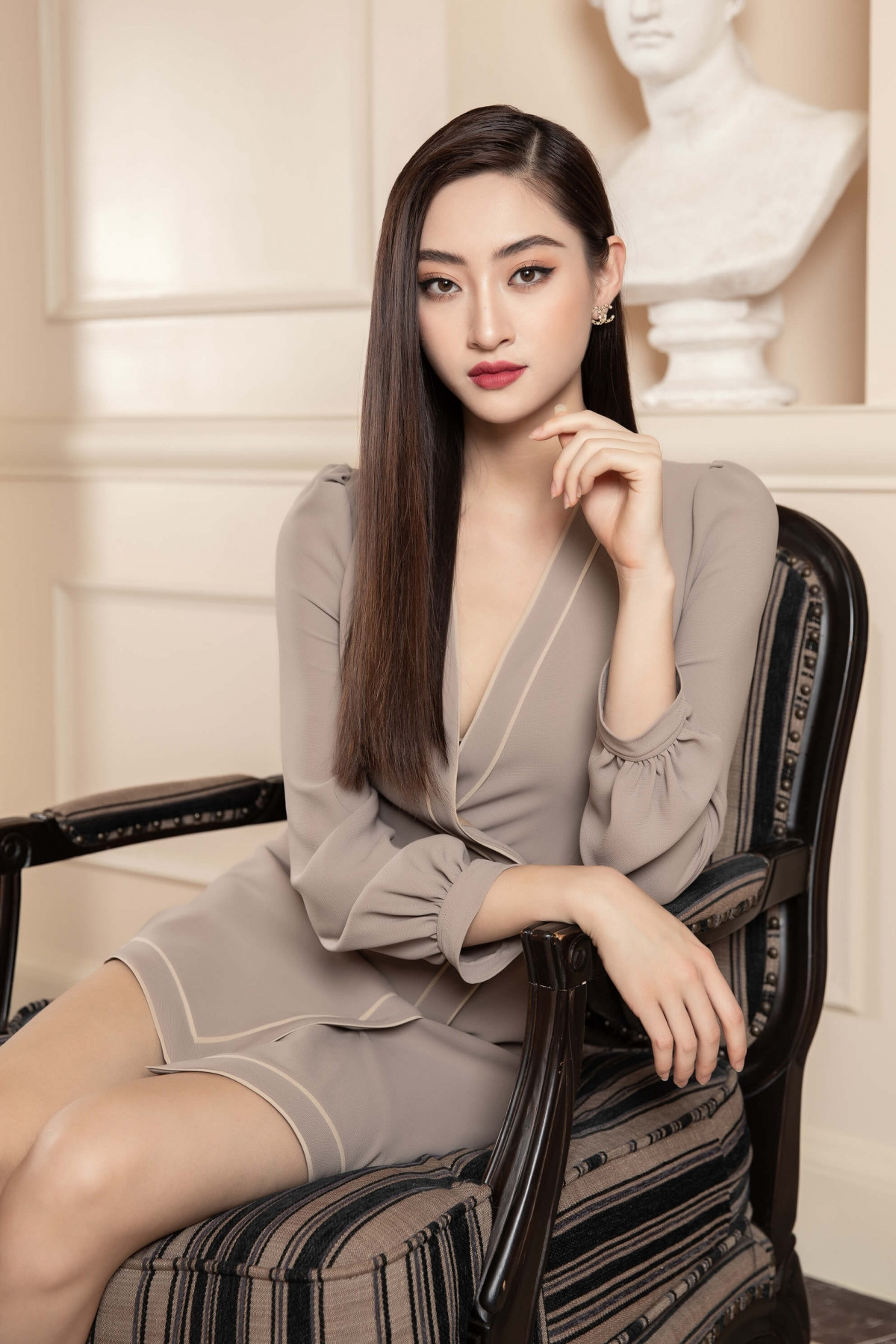 Hoa hậu Lương Thuỳ Linh làm giám đốc thương hiệu thời trang - 10