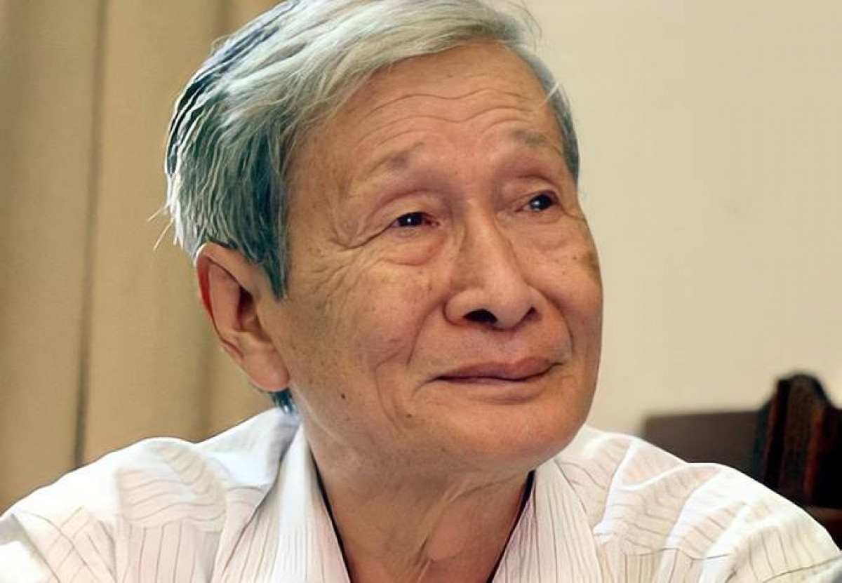 Nhà văn Nguyễn Xuân Khánh (1933 - 2021). Ảnh: Hội nhà văn Hà Nội.