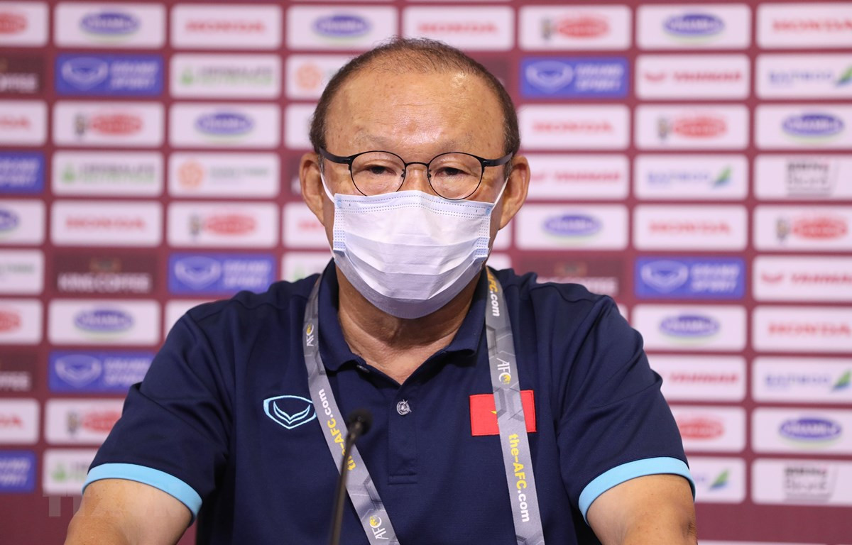 Gặp UAE, HLV Park Hang Seo cấm tuyển Việt Nam đá thủ hòa - 1