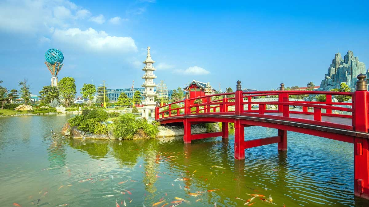 Công viên Nhật Bản Zen Park thuộc bộ 3 cộng viên liên hoàn được đầu tư công phu rất được lòng cộng đồng cư dân quốc tế.