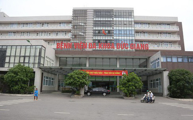 Hà Nội: Nhân viên kế toán Bệnh viện Đa khoa Đức Giang dương tính SARS-CoV-2 - 1