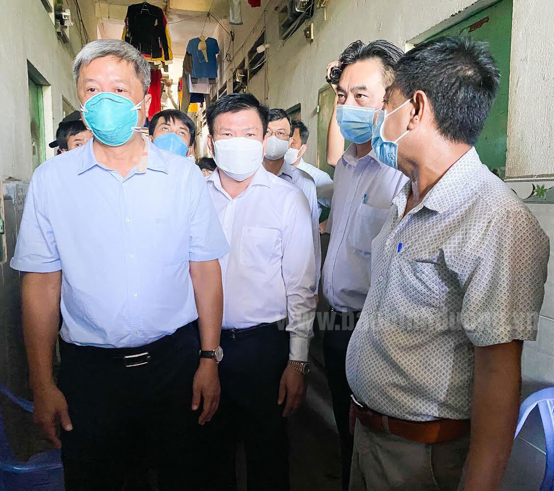 Thứ trưởng Nguyễn Trường Sơn: Sớm tiêm vaccine cho công nhân ở Bình Dương - 1