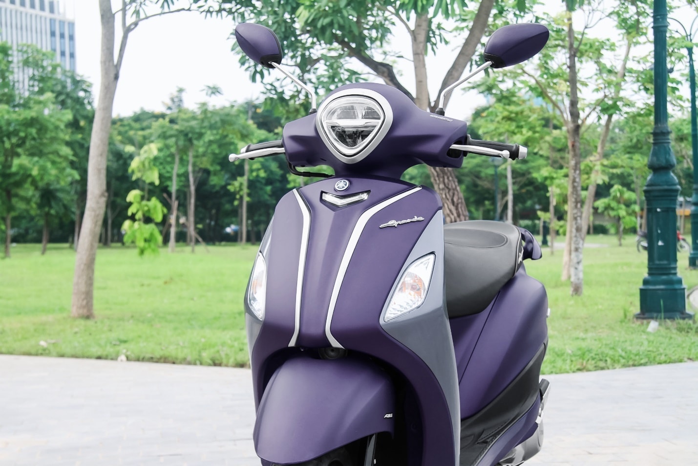 Yamaha Grande - mẫu xe ngập tràn công nghệ và tiết kiệm nhiên liệu số 1 - 5