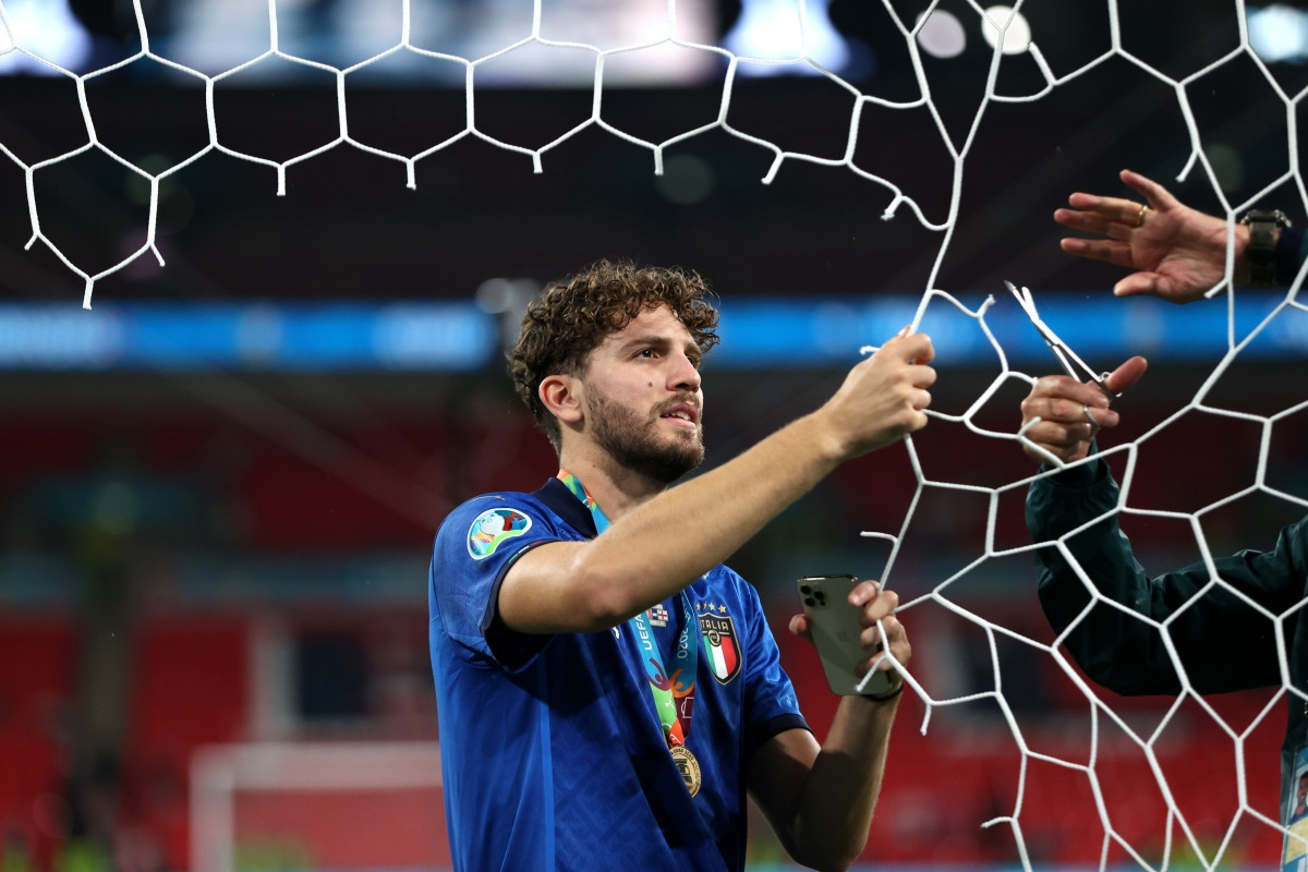 Manuel Locatelli đã có 2 bàn thắng cho Italia trong chiến dịch vô địch EURO 2021 của Azzurri. Anh đang được Arsenal liên hệ./. 
