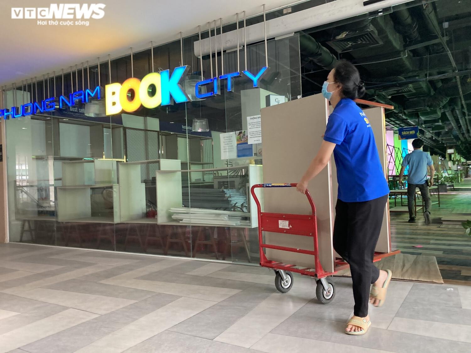 Ảnh: Cận cảnh bên trong bệnh viện dã chiến ở Thuận Kiều Plaza - 17