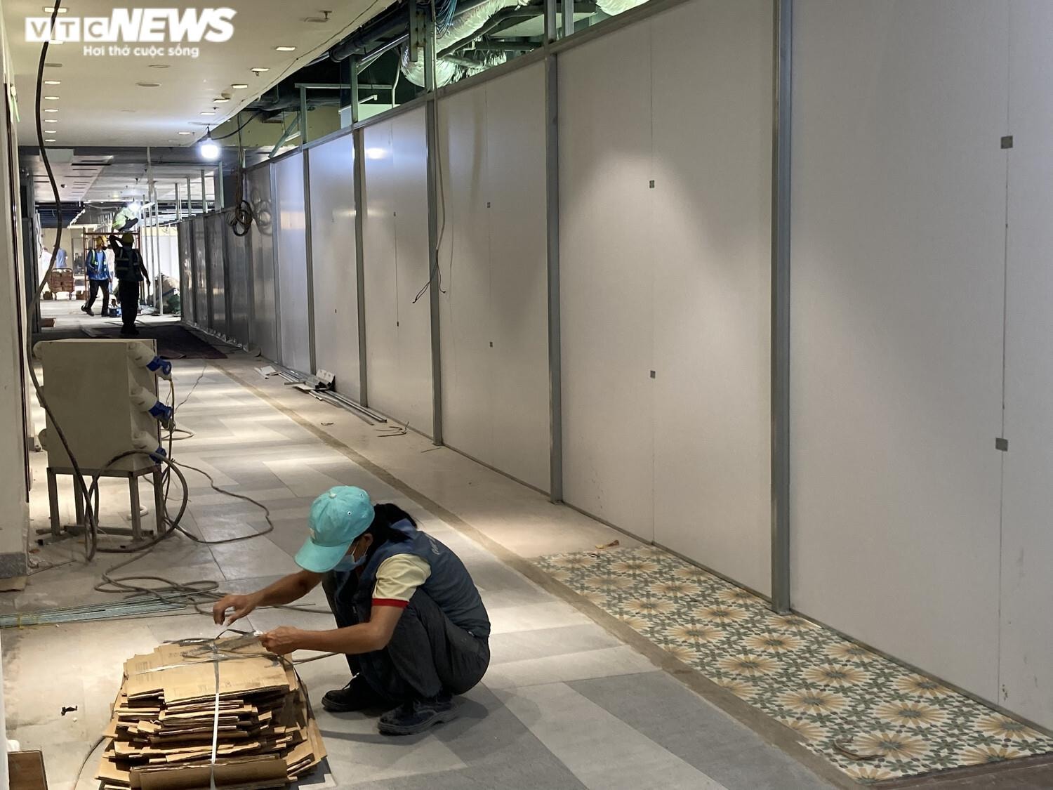 Ảnh: Cận cảnh bên trong bệnh viện dã chiến ở Thuận Kiều Plaza - 7