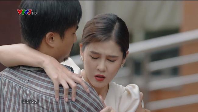 'Mùa hoa tìm lại' tập 25: Thủy tìm cách chia rẽ Đồng và Lệ - 1