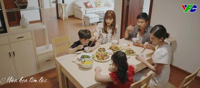 'Mùa hoa tìm lại' tập 25: Thủy tìm cách chia rẽ Đồng và Lệ - 2