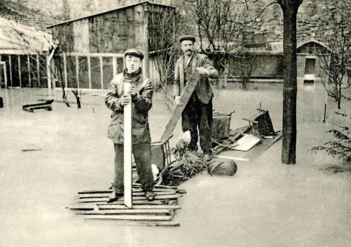 Trận lụt ở Paris năm 1910. Khi sông Seine vỡ bờ vào ngày 18/1/1910, một nửa thành phố Paris đã bị nhấn chìm. Nước lũ đã dâng cao tới 8,62m. Mặc dù trận lũ lụt kéo dài và gây ra nhiều thiệt hại nhưng không có trường hợp tử vong nào được ghi nhận. 