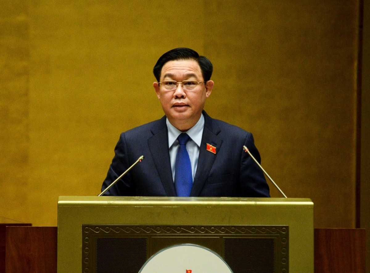 Chủ tịch Quốc hội Vương Đình Huệ phát biểu
