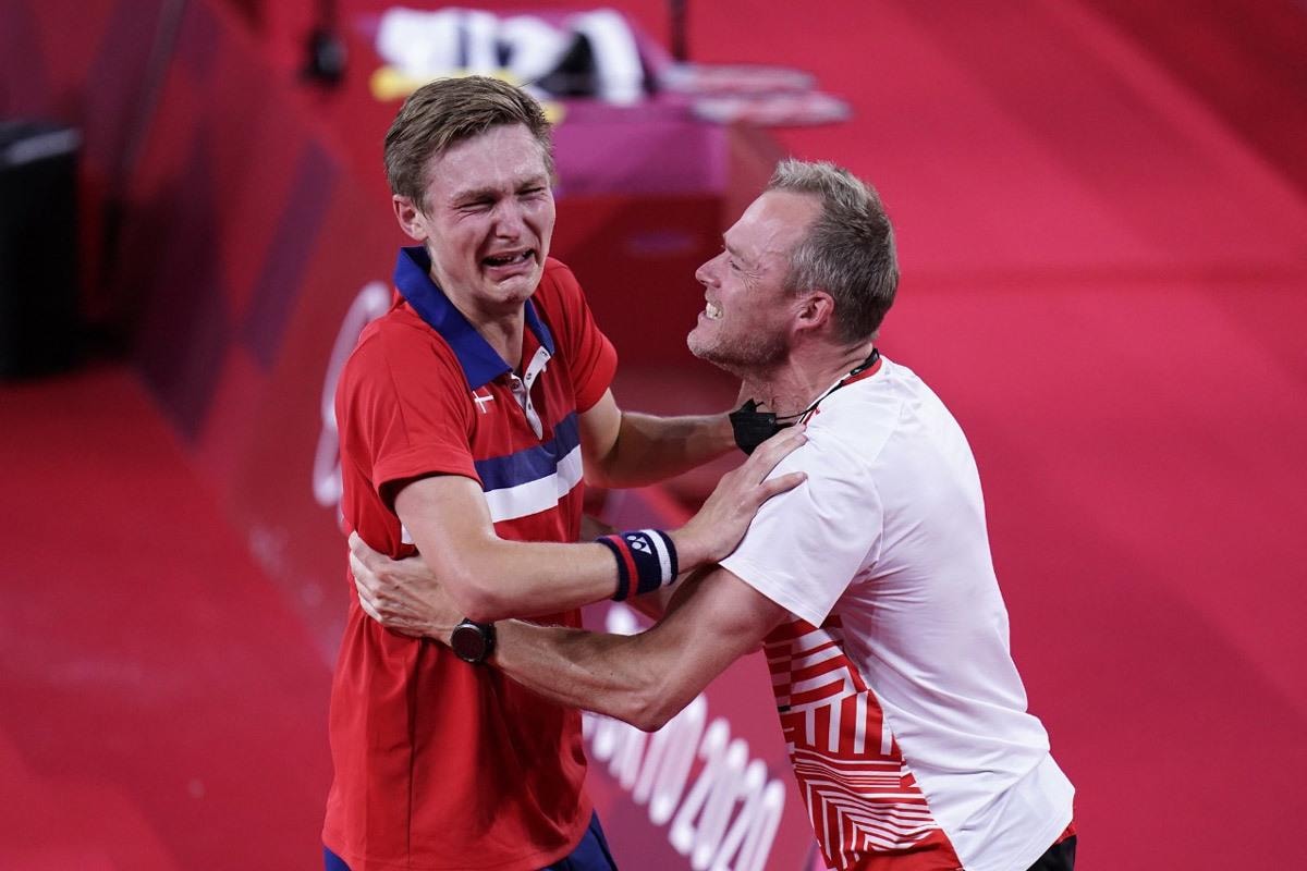 Axelsen: Học tiếng Trung để thắng người Trung Quốc, vô địch Olympic Tokyo - 4