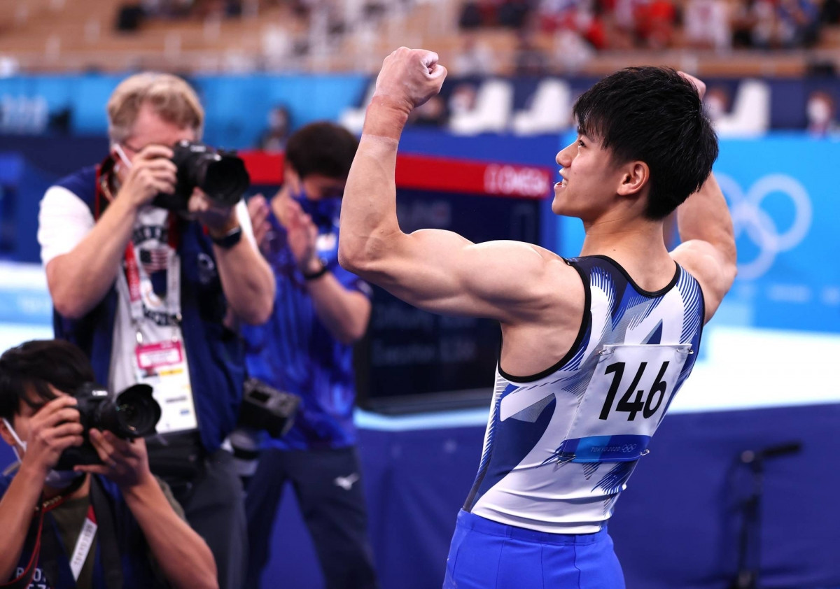 Đồng hạng 10. Daiky Hashimoto giành 2 HCV và 1 HCB môn thể dục dụng cụ cho đoàn thể thao Nhật Bản.