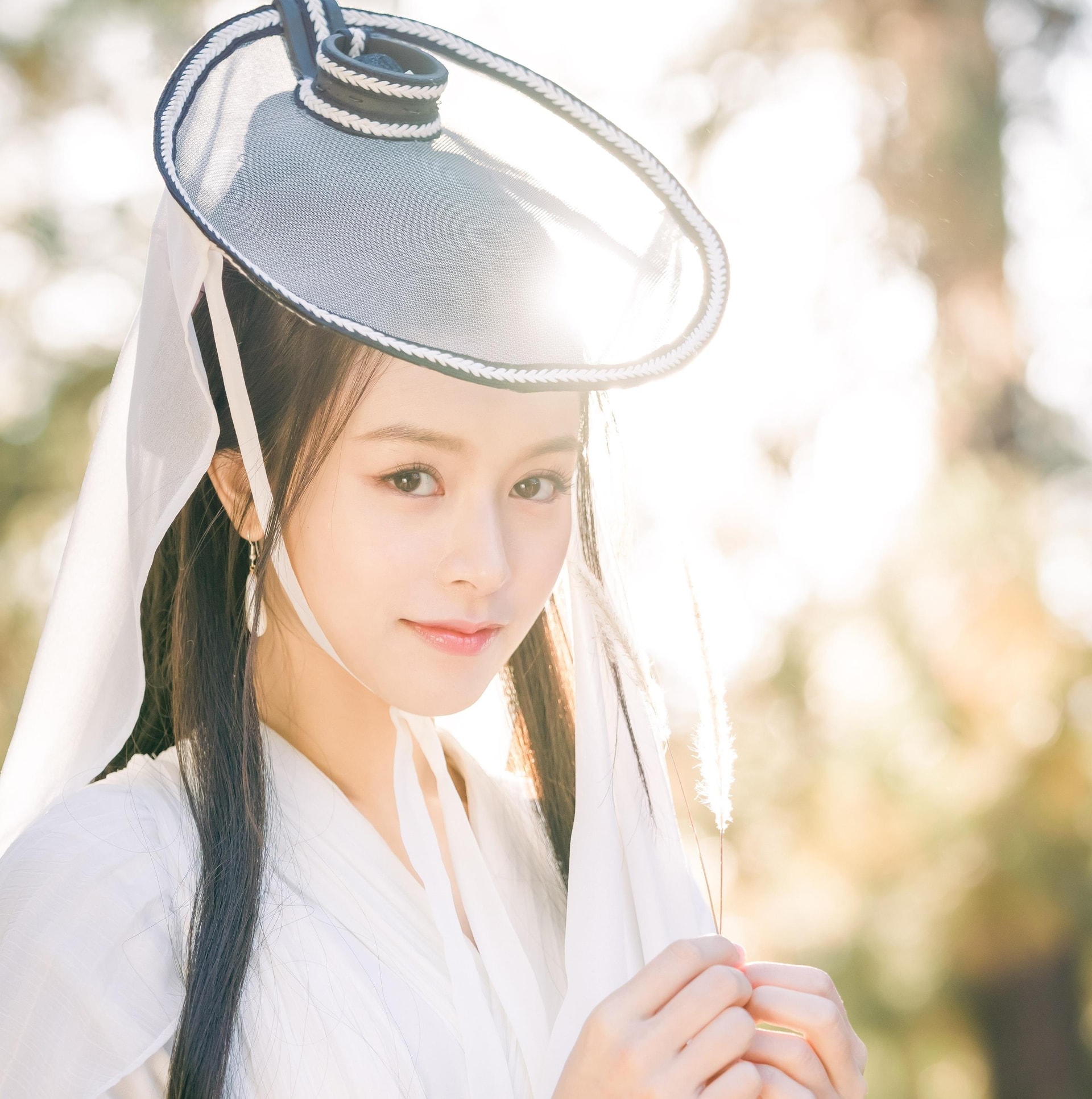 Ngắm dàn mỹ nữ của phim 'Thiên long bát bộ' 2021 - 3