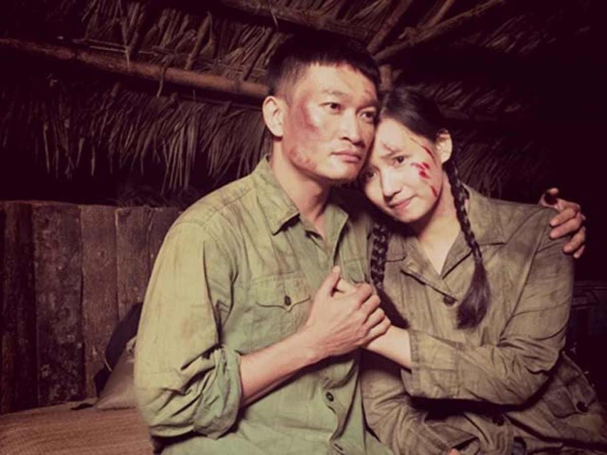 “Người trở về” là bộ phim nhựa về đề tài hậu chiến do đạo diễn trẻ thế hệ 8X Đặng Thái Huyền làm đạo diễn từng gây tiếng vang khi ra mắt dịp Chào mừng kỷ niệm 70 năm Cách mạng Tháng Tám và Quốc khánh 2/9.