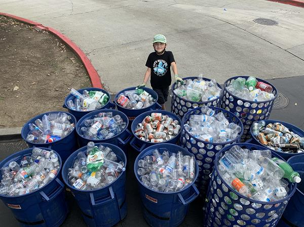 CEO 11 tuổi của công ty tái chế rác thải lớn tại Mỹ - 4