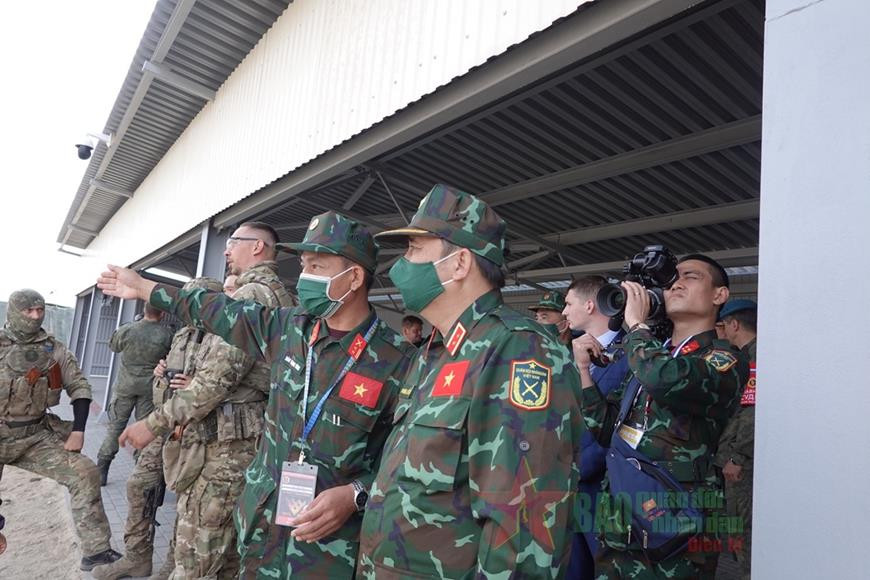 Thiếu tướng Nga: Xạ thủ Việt Nam được huấn luyện tốt, kỹ năng giỏi - 3