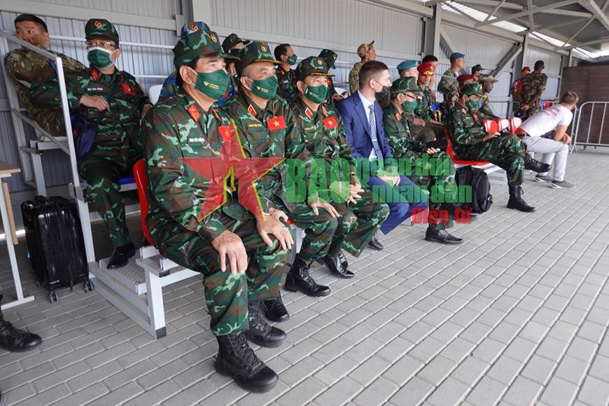 Thiếu tướng Nga: Xạ thủ Việt Nam được huấn luyện tốt, kỹ năng giỏi - 7