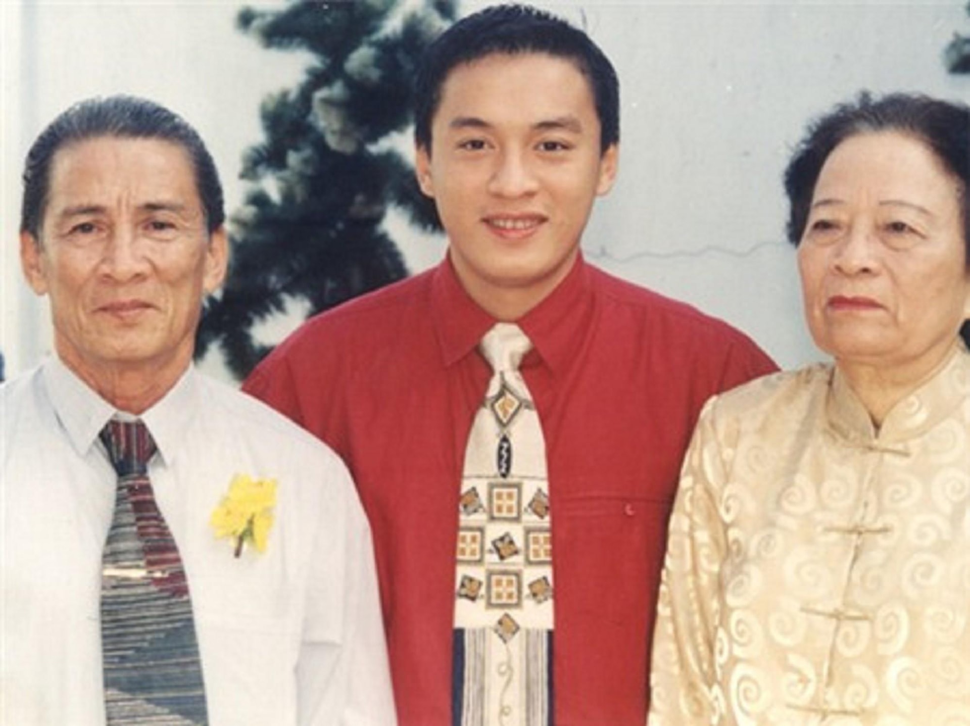 Ca sĩ Lam Trường đau buồn báo tin cha qua đời - 1