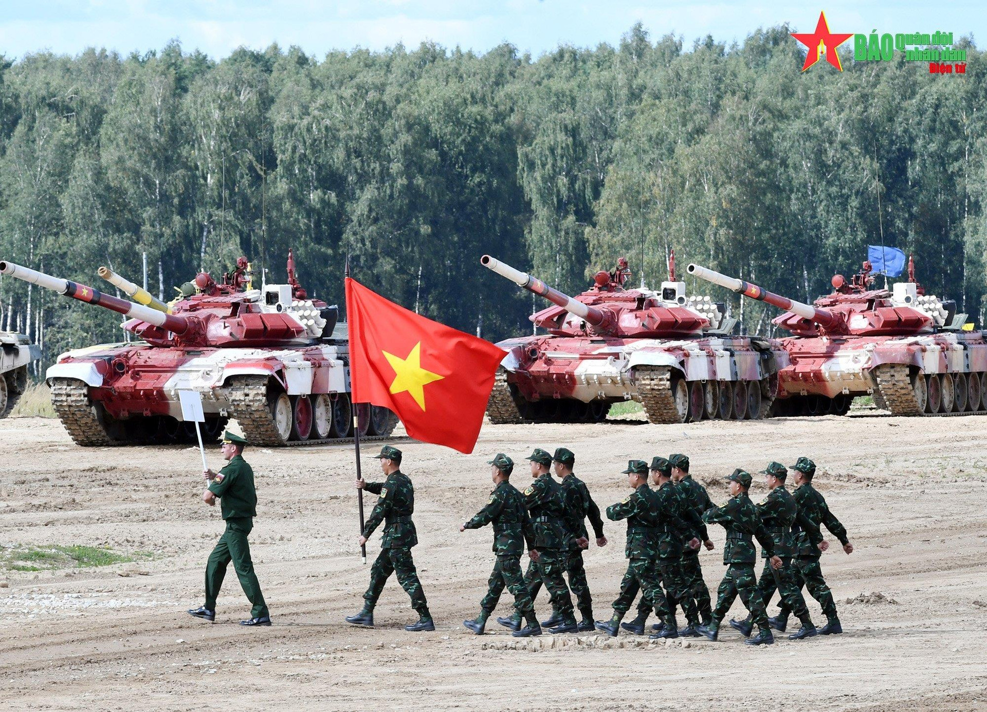 Tuyển Việt Nam không có biên chế xe tăng T-72 nhưng vẫn cực kỳ xuất sắc - 2