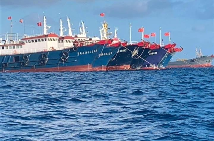 Trung Quốc tung luật đòi kiểm soát tàu bè: Âm mưu thúc đẩy yêu sách ở Biển Đông - 2