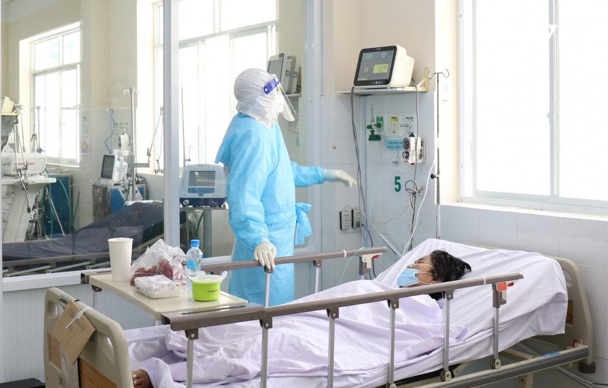 Bệnh viện Bạch Mai hỗ trợ các bệnh viện vệ tinh dựa vào nhu cầu nhân lực, trang thiết bị thực tế của từng đơn vị