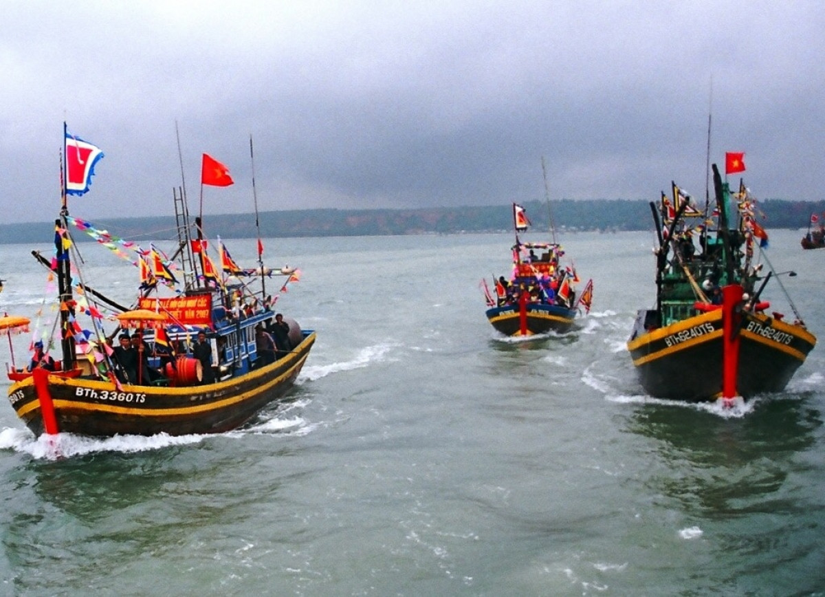 Những năm gần đây, lễ hội Cầu ngư ở vạn Thủy Tú đứng trước nguy cơ mai một. Ảnh: Nguyên Vũ