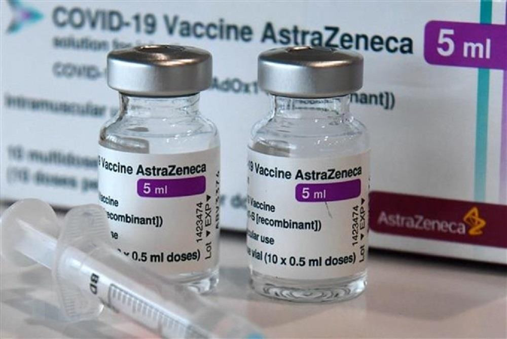 TP.HCM rút ngắn thời gian tiêm 2 mũi vaccine AstraZeneca còn 6 tuần - 1