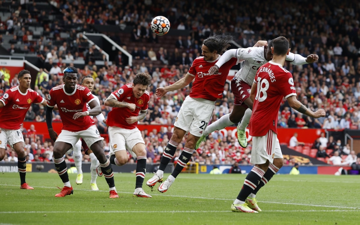Aston Villa vượt lên dẫn trước. (Ảnh: Reuters)