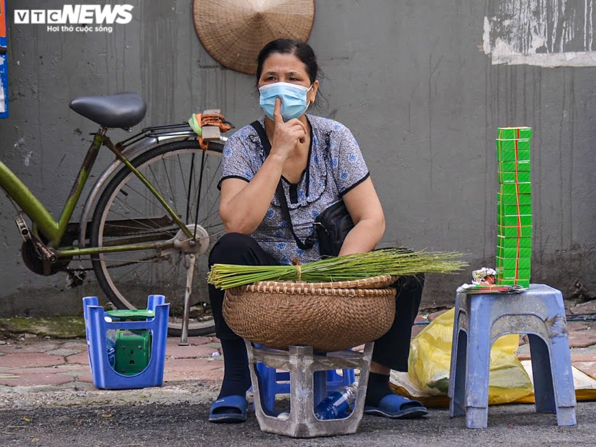 Làng cốm Mễ Trì, Hà Nội đỏ lửa, rộn vang tiếng chày sau thời gian giãn cách - 14