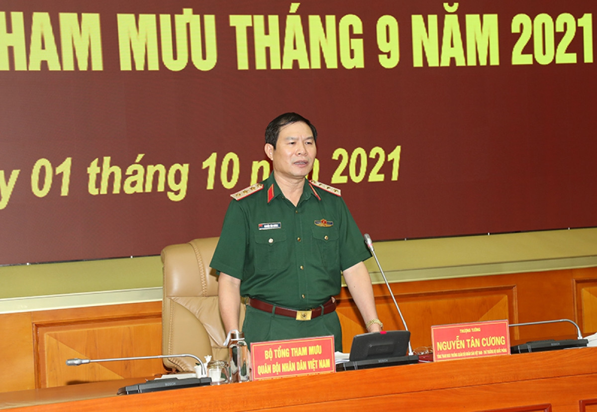 Thượng tướng Nguyễn Tân Cương phát biểu chỉ đạo tại hội nghị. (Ảnh: Bộ Quốc phòng)