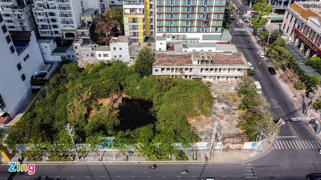 'Đất vàng' bị bỏ hoang la liệt ở Nha Trang - 2
