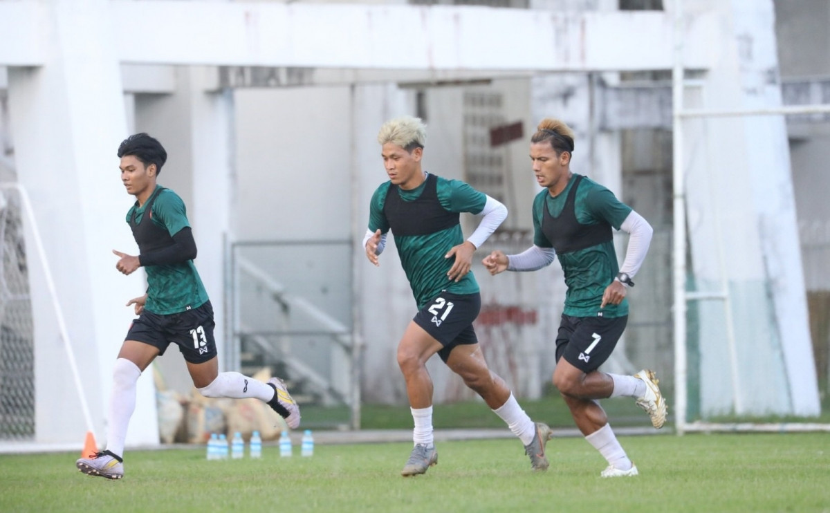 U23 Myanmar trong những ngày tập luyện tại Yangon. (Ảnh: MFF). 