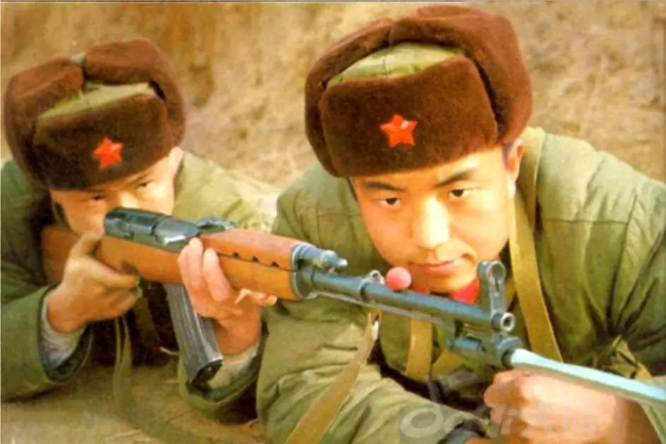 Chọn AK-47, Liên Xô bán vội công nghệ súng trường CKC cho Trung Quốc - 4