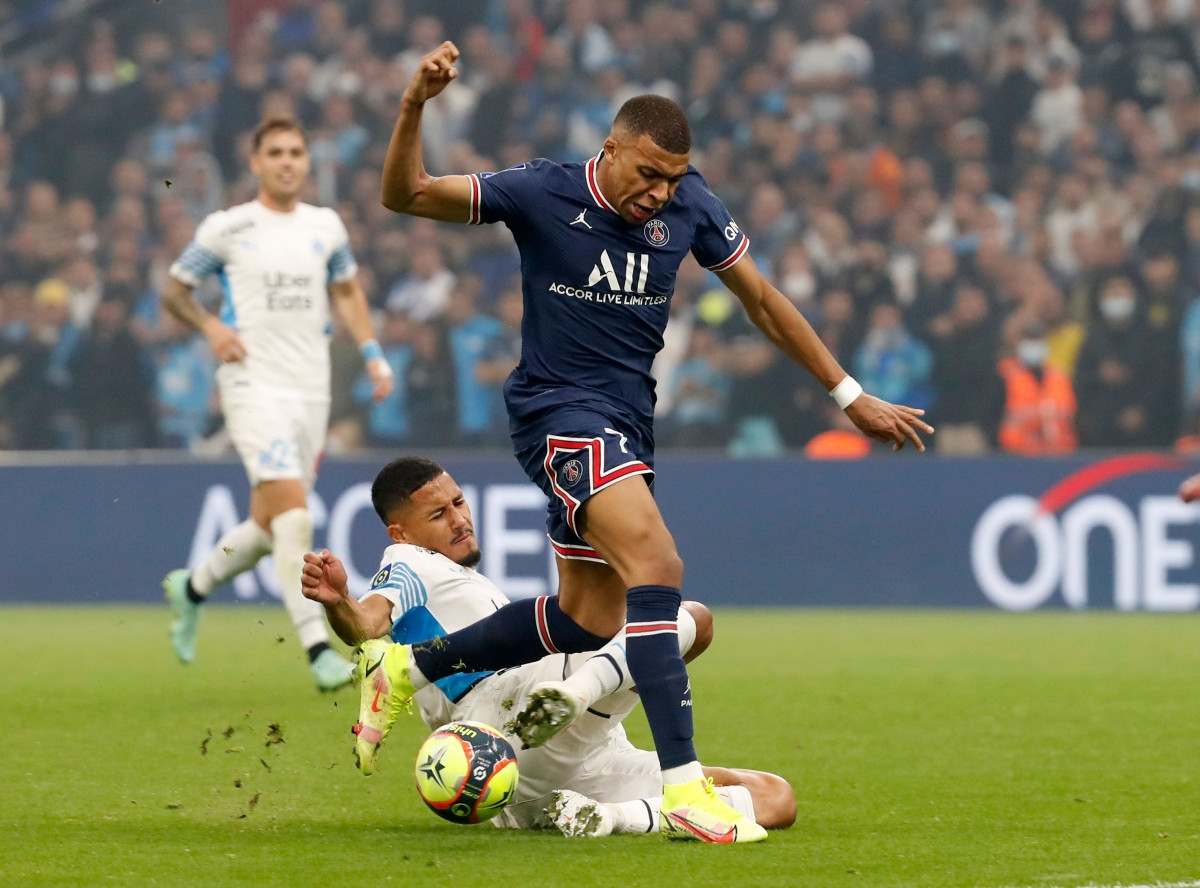 Marseille và PSG diễn ra vô cùng căng thẳng nhưng không có bàn thắng nào được ghi.