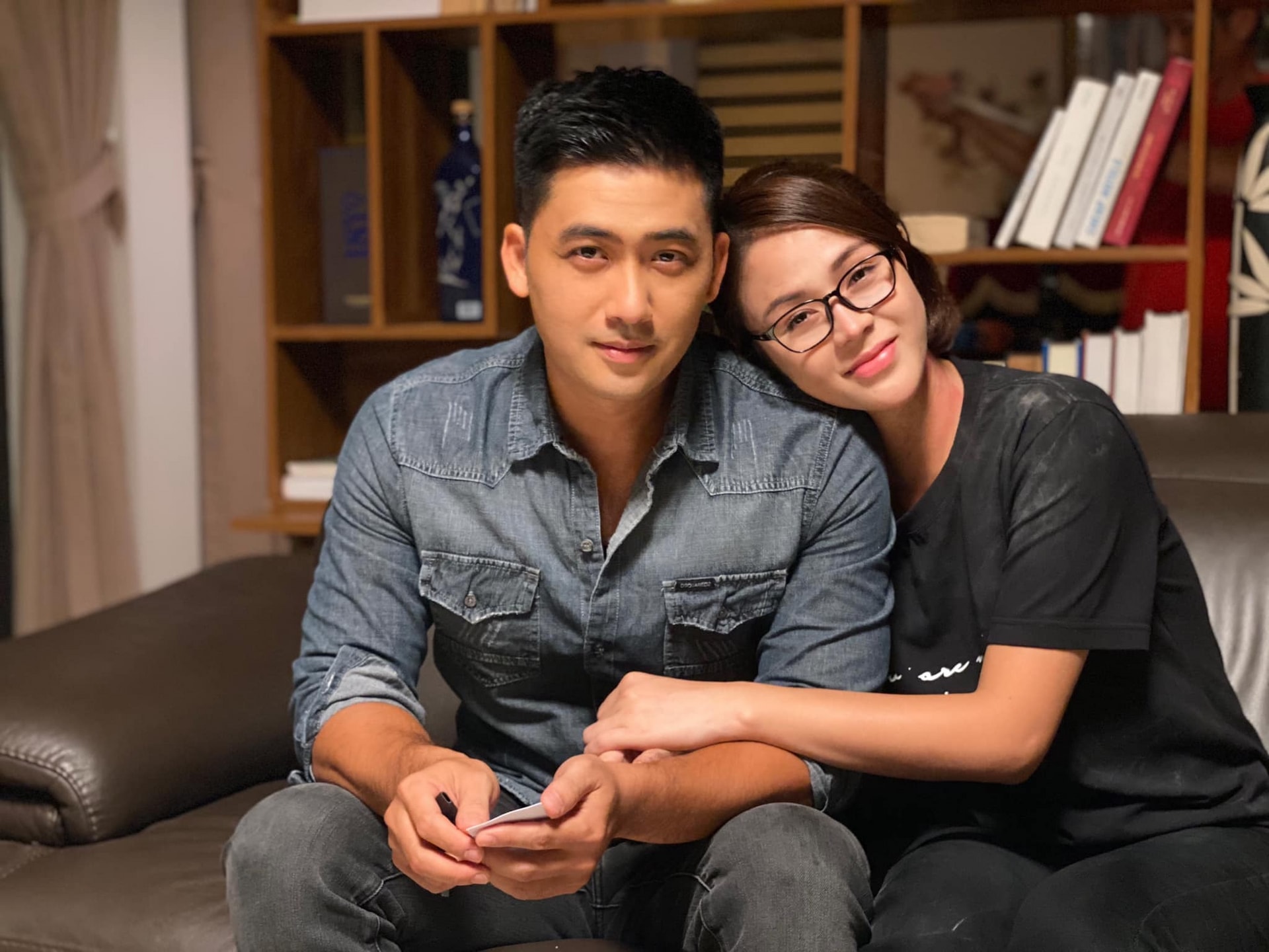 Hai diễn viên chính của 'Mặt nạ gương' liên tục 'thả thính' nhau - 4