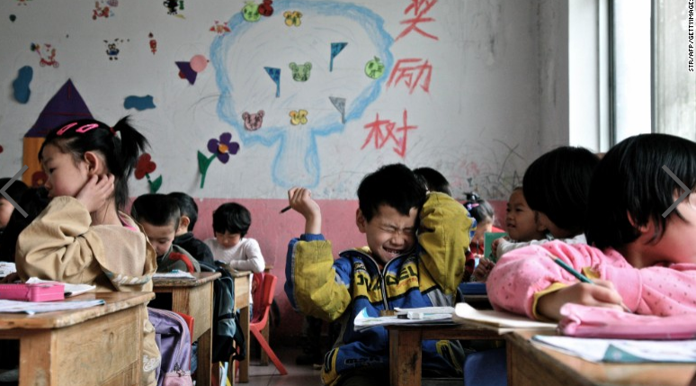 Trẻ em Trung Quốc gánh áp lực khổng lồ từ nỗi ám ảnh của bố mẹ - 3