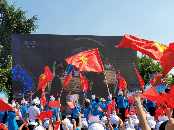 Điểm cầu Quảng Ninh vỡ oà khi Hoàng Khánh vô địch Đường lên đỉnh Olympia 2021 - 2