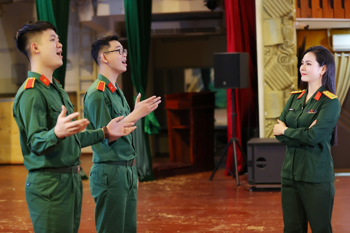 Lương Nguyệt Anh hiện là giảng viên Đại học Văn hóa Nghệ thuật Quân đội.