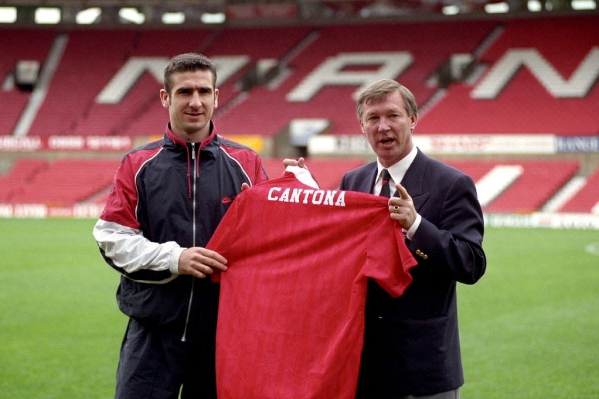Eric Cantona trong ngày ra mắt MU 29 năm trước. (Ảnh: Getty).