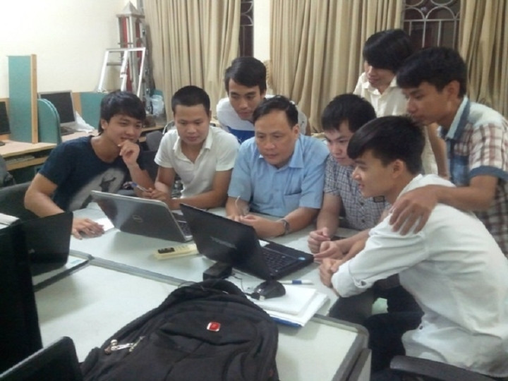 GS.TSKH Nguyễn Đình Đức: Cần xây dựng một nền tảng chung cho học trực tuyến - 2