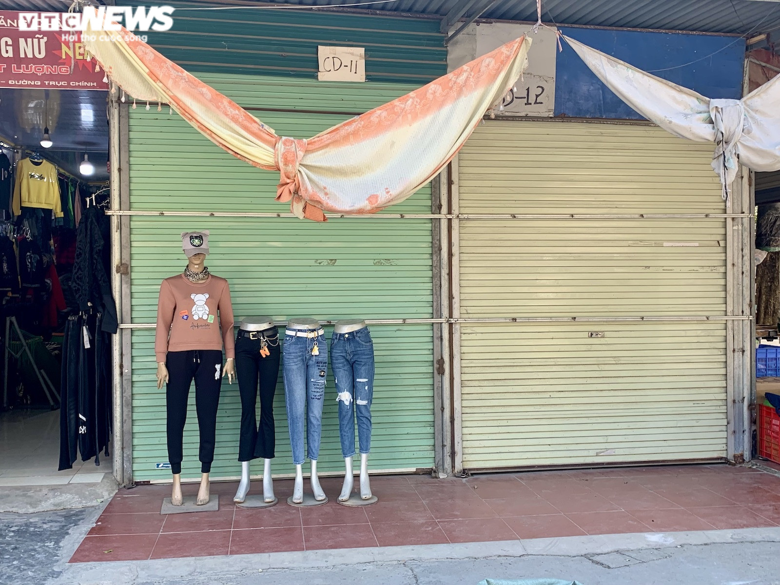 Ảnh: Cảnh đìu hiu khó tin trong 'thiên đường mua sắm' Tân Thanh, Lạng Sơn - 10