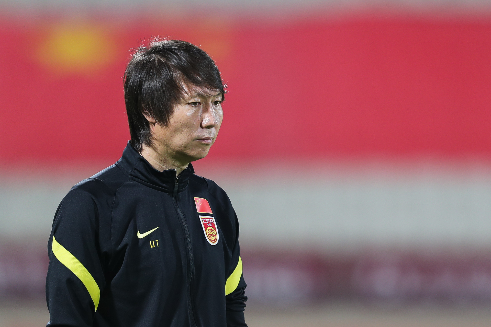 Truyền thông Trung Quốc: HLV Li Tie từ chức trước trận gặp tuyển Việt Nam - 1