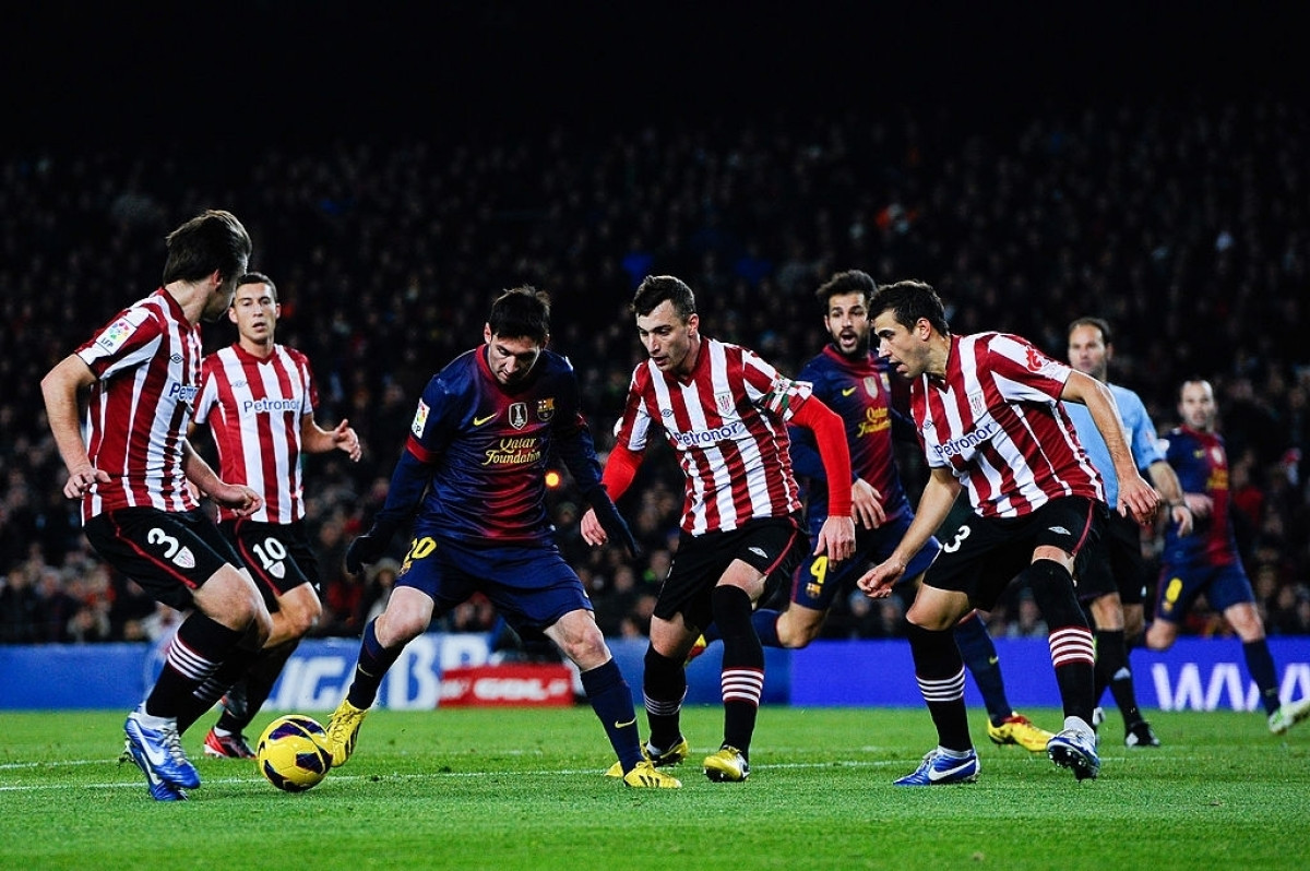 Messi trong trận đấu với Bilbao cách đây 9 năm. (Ảnh: Getty). 