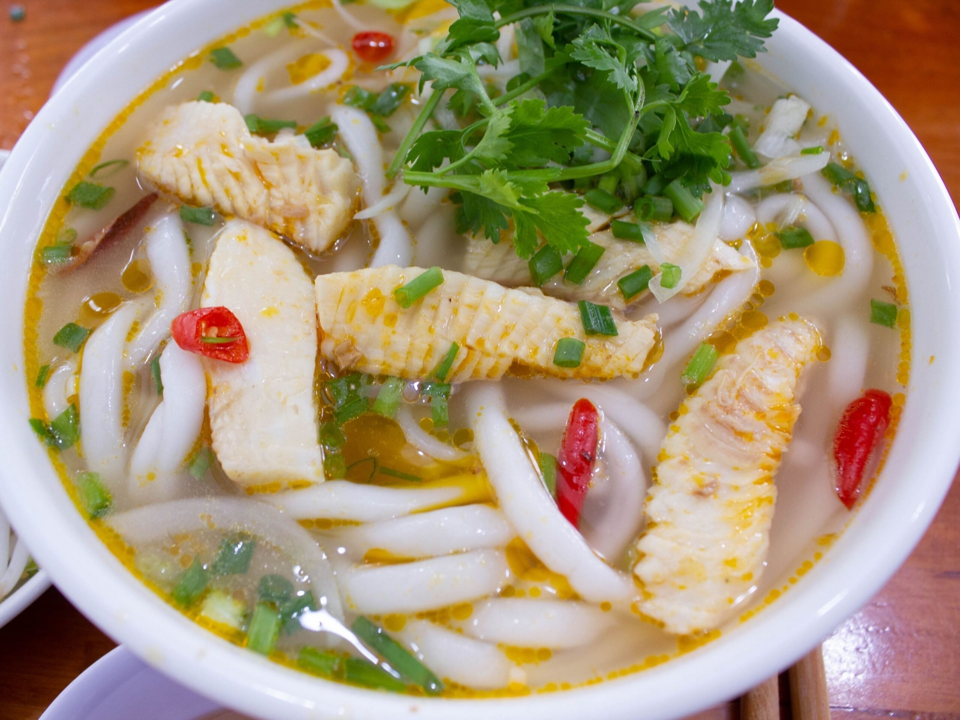 '101 phiên bản' bánh canh ở Sài Gòn, cuối tuần chưa biết ăn gì thì lưu lại ngay - 1