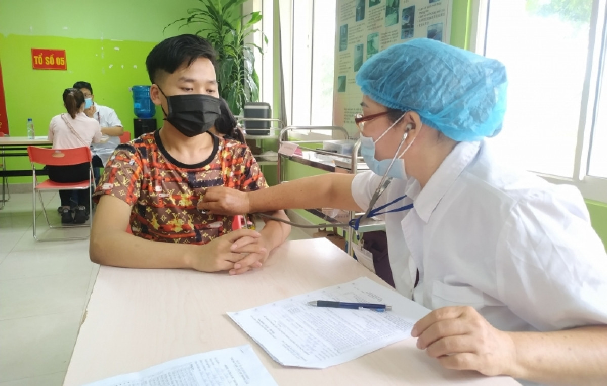 Quảng Ninh dự kiến tiêm vacine tăng cường thứ 3 cho người dân hoàn thành trong quý I/2022